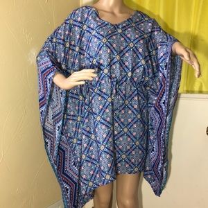 Beautiful Graphics Flowing Tunic